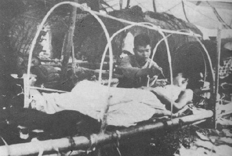 Caring for wounded soldiers in the Điện Biên trenches